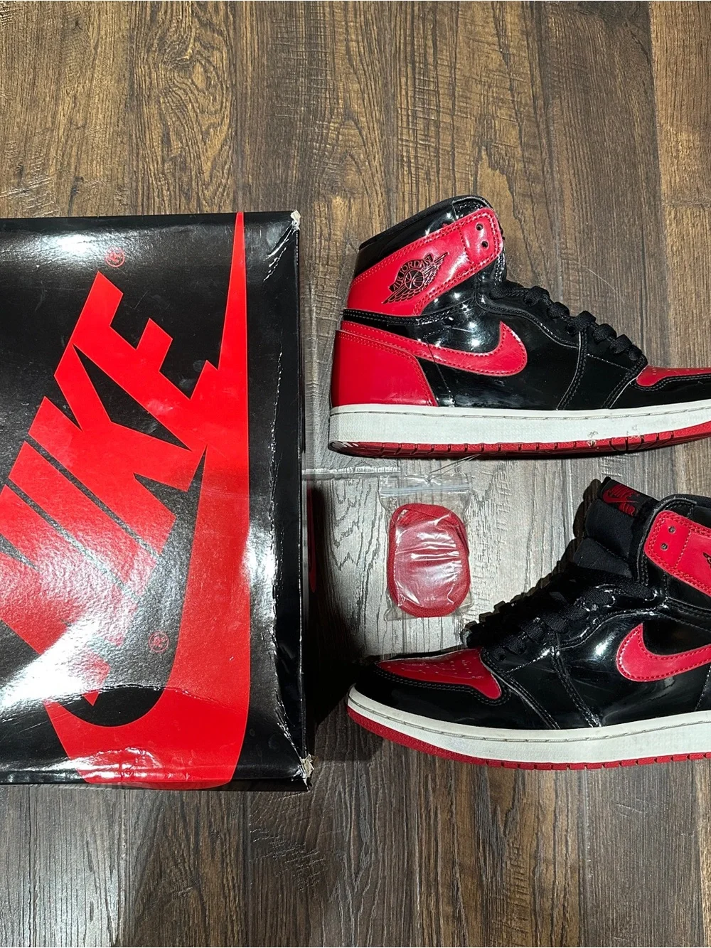 Air Jordan 1 Retro 'Patent Bred'